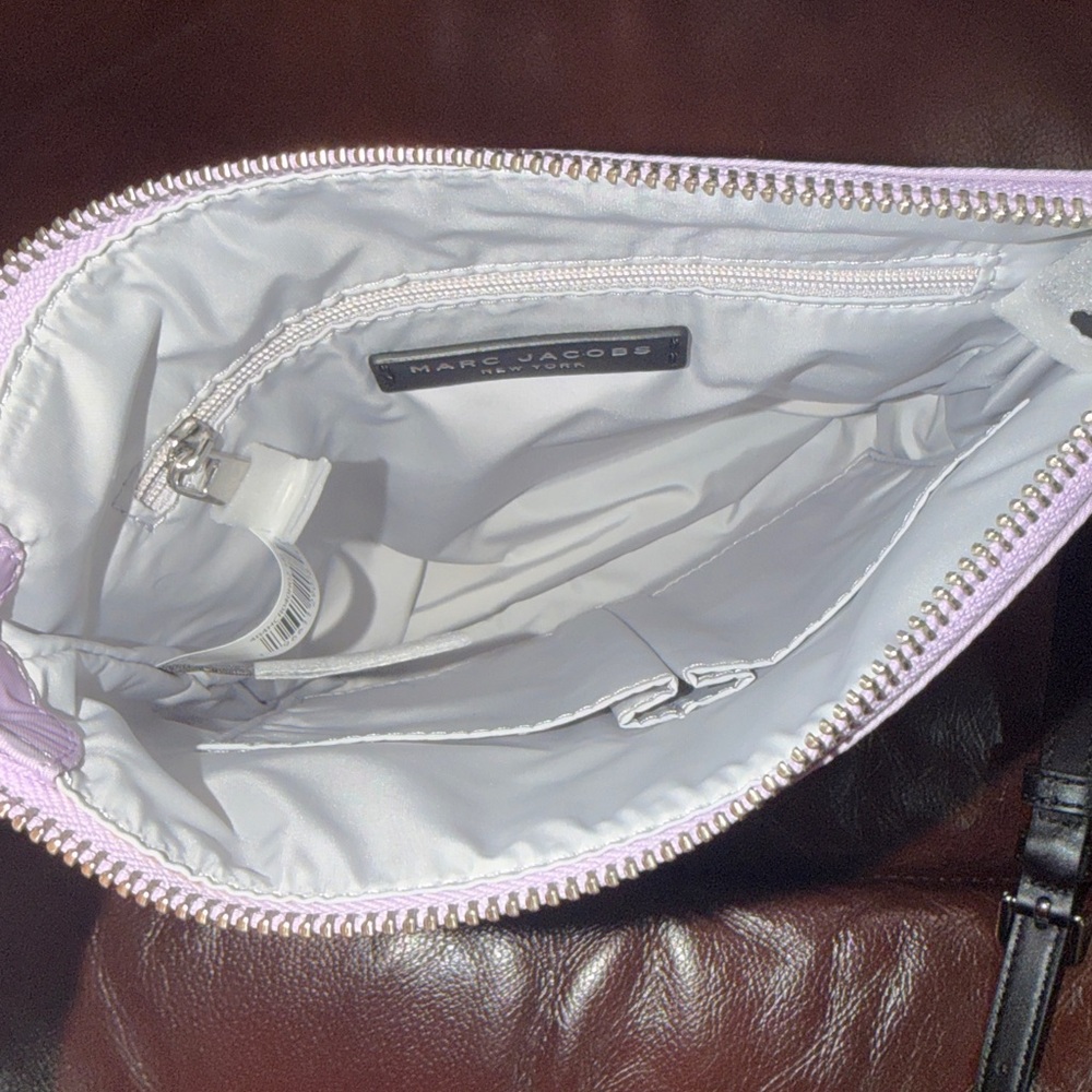 🔥🔥🔥NEW Marc Jacobs Preppy Purple Nylon Swing Pack Crossbody Bag - Picture 8 of 9